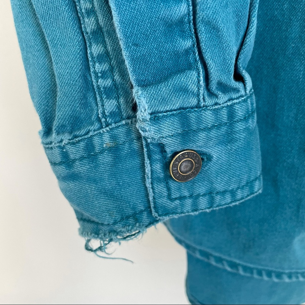 SOLD Vintage Levi’s Teal Blue Button Down Work Shirt - Picture 4 of 9